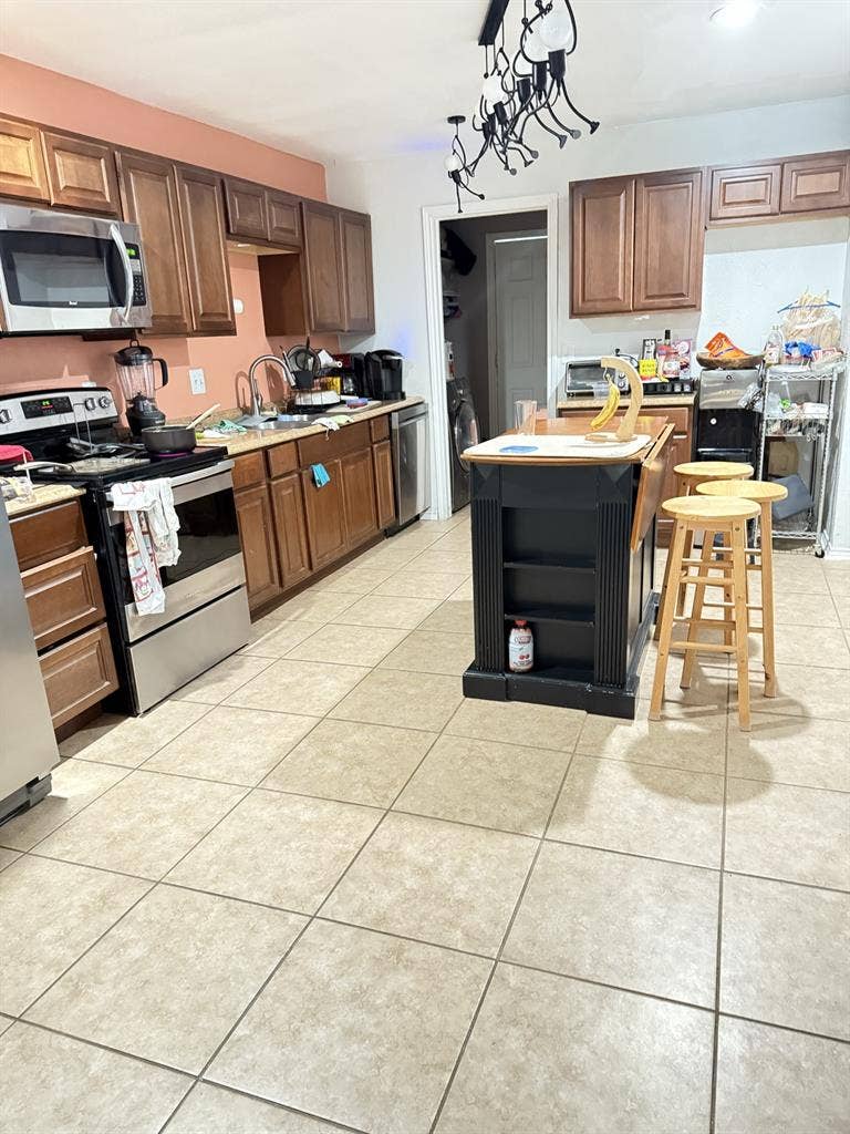 Clean, spacious room.