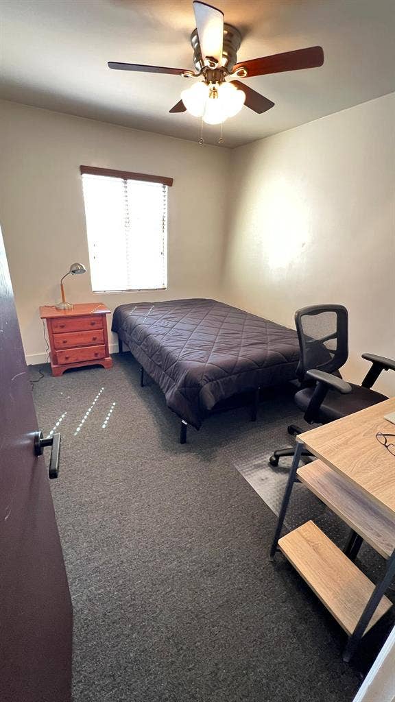 Private Room in great property