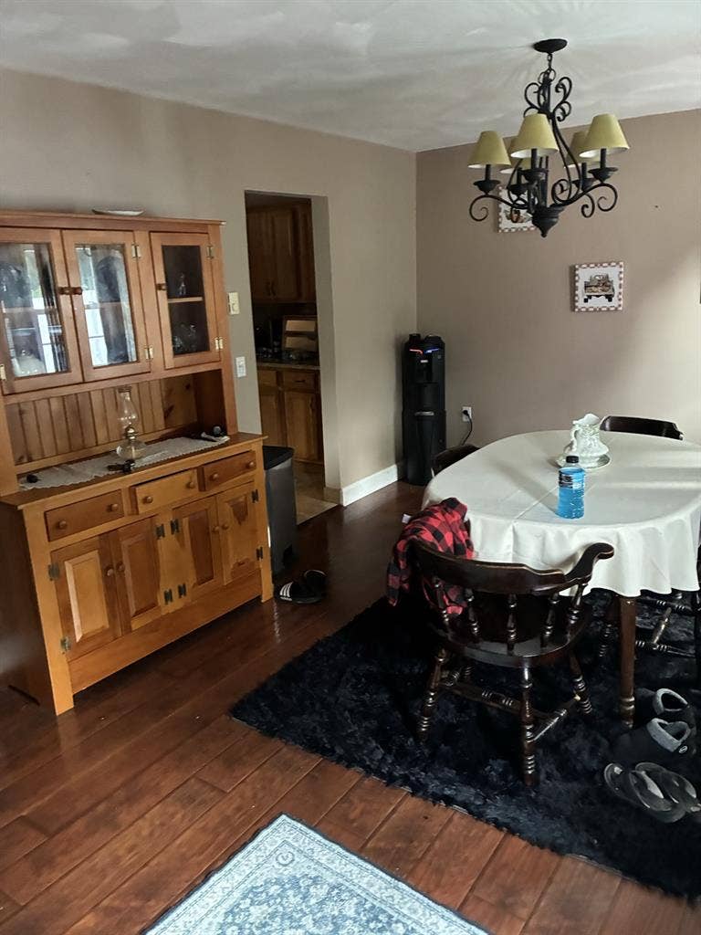 Room and 1/2 bath all utilities