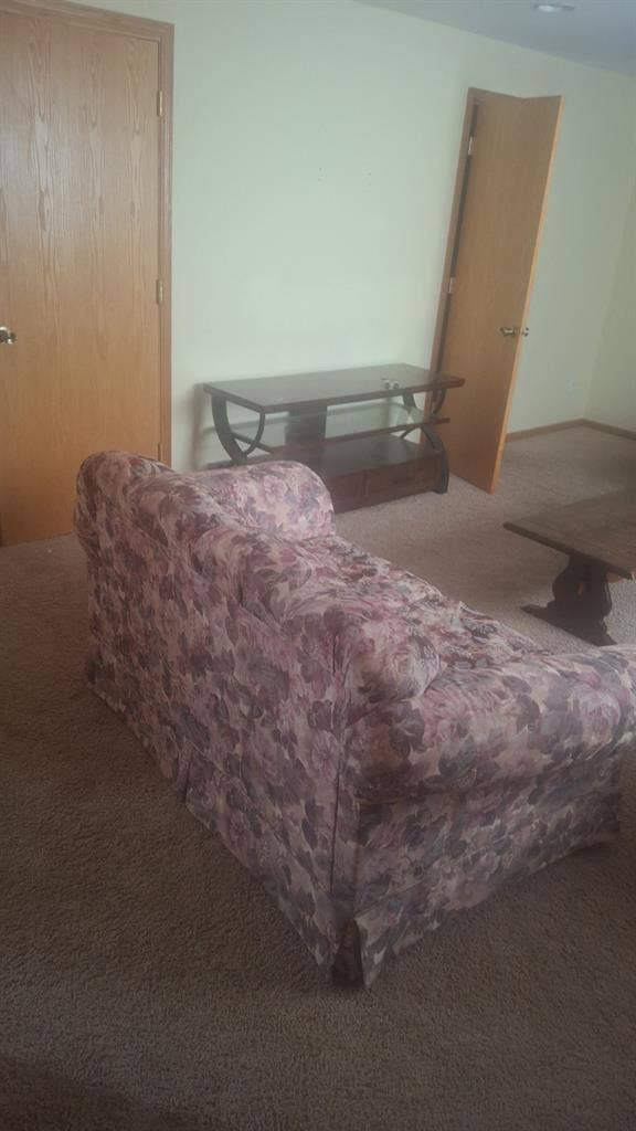 Great 1 bed 1 bath
