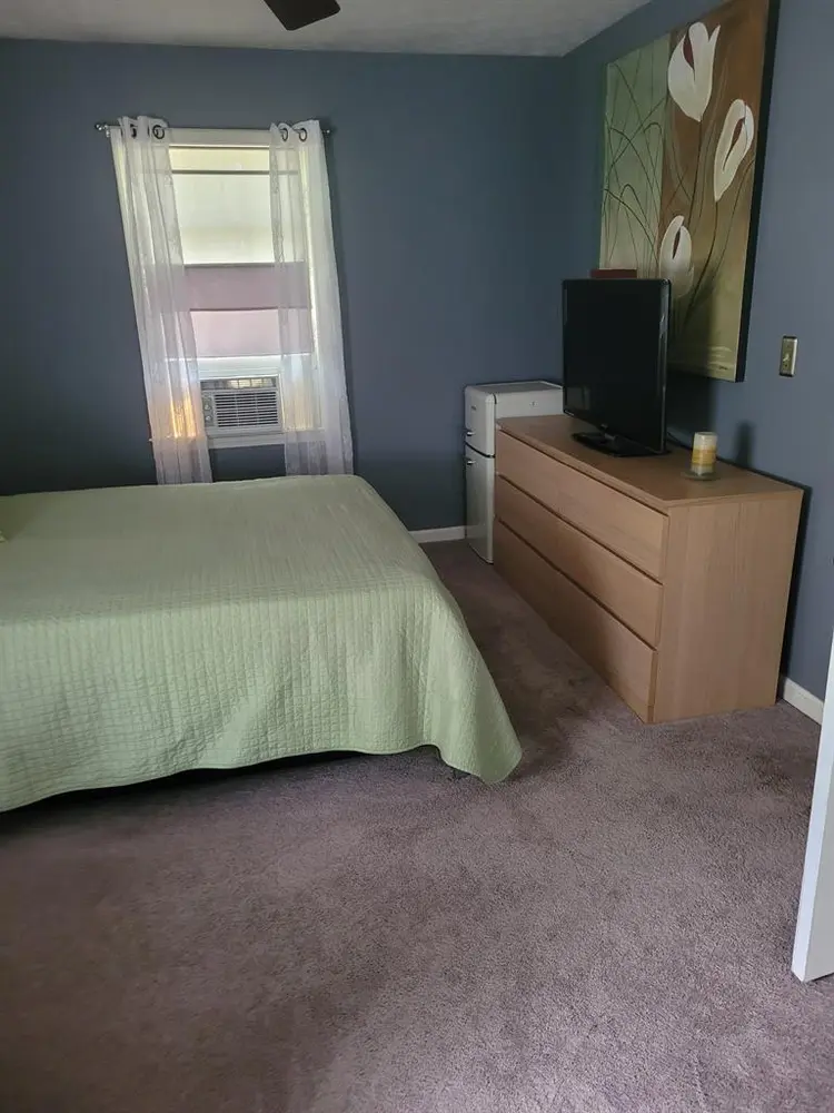 Spacious room with sitting area