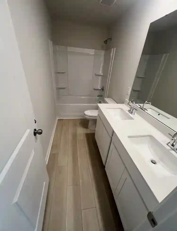 Room for rent in new house!