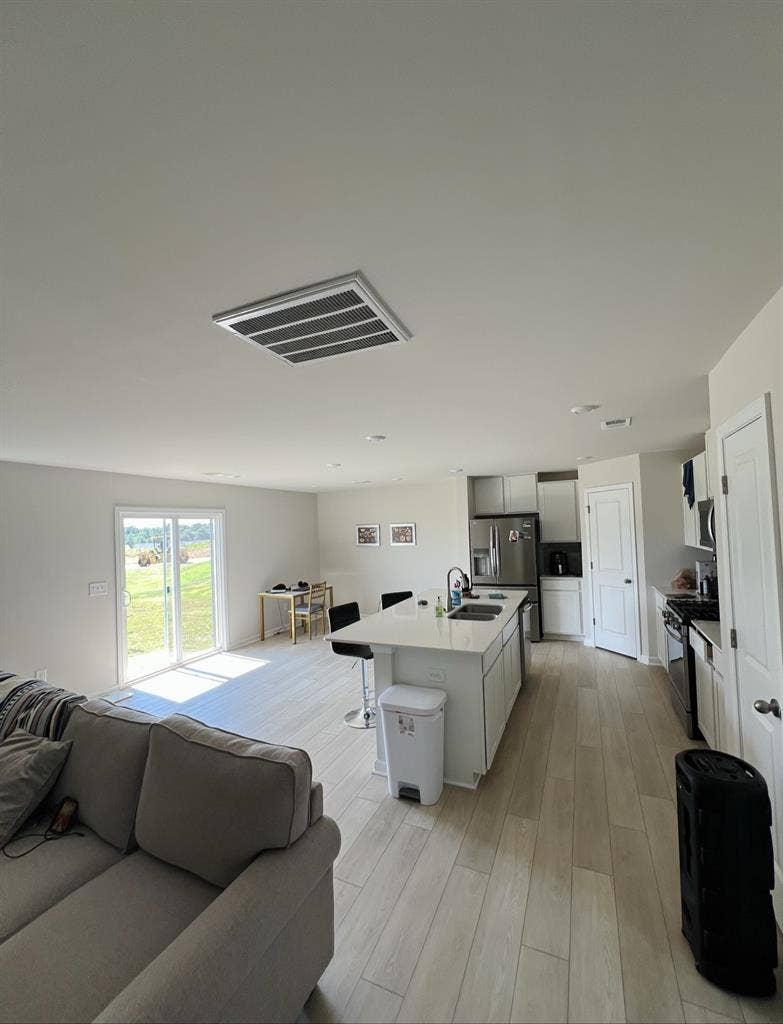 Room for rent in new house!