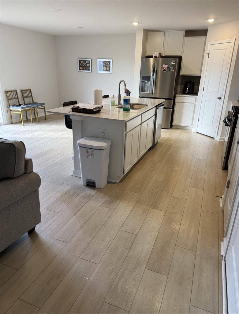 Room for rent in new house!