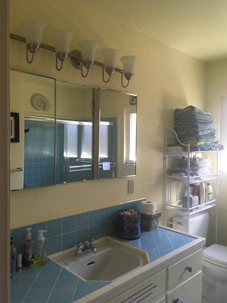 Furnished Room w/ utilities