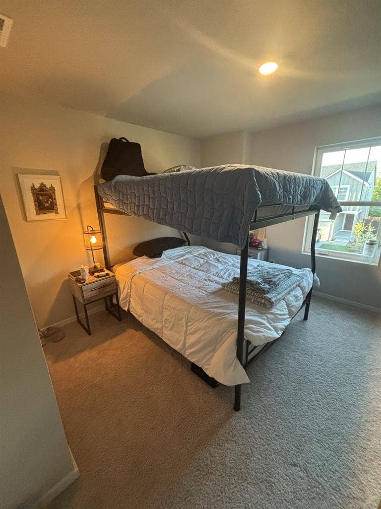 Private room for rent near bases
