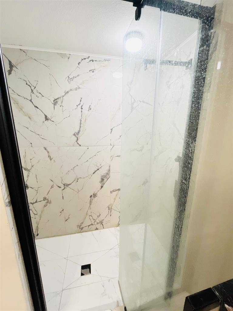 Private Room with Bathroom for Rent