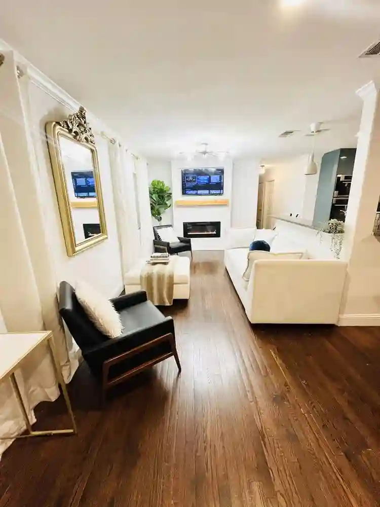 Private Room with Bathroom for Rent