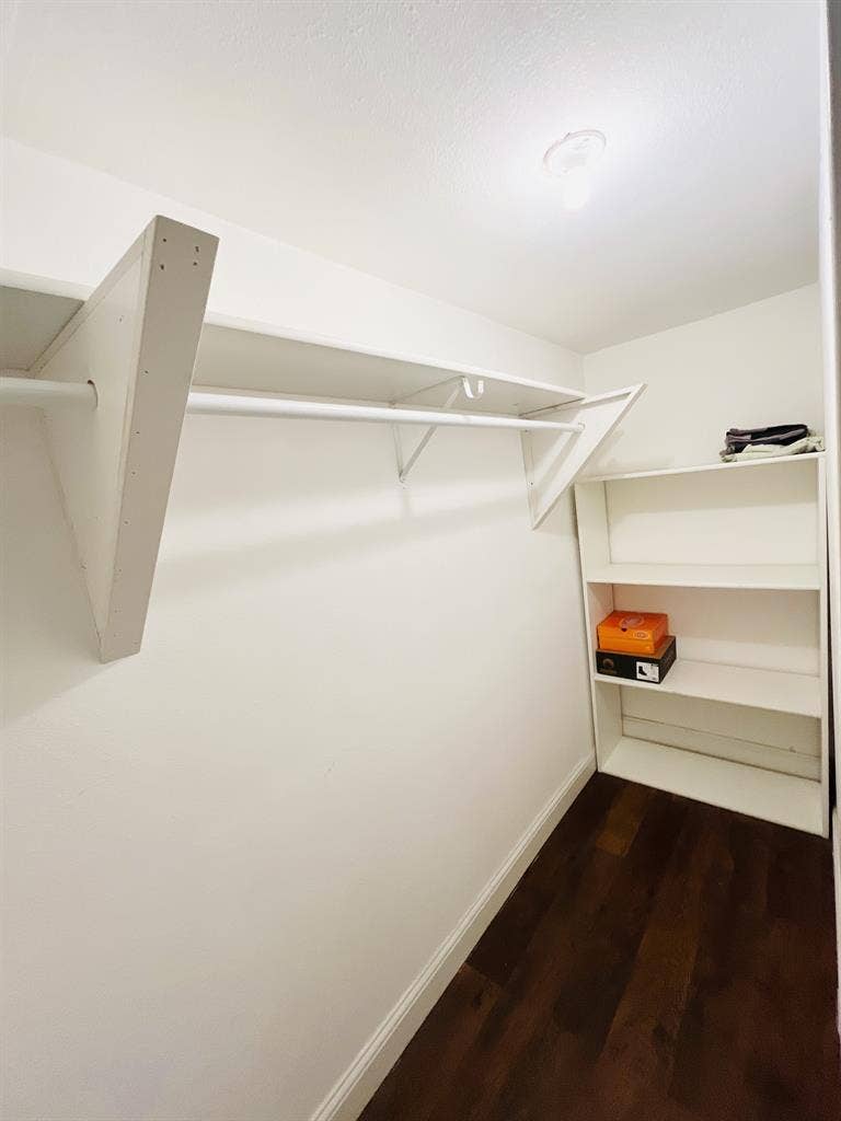 Private Room with Bathroom for Rent