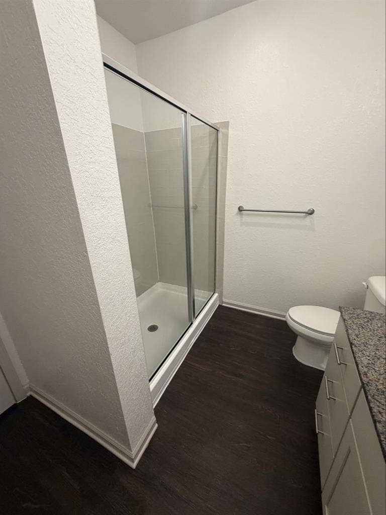 In search of roommate