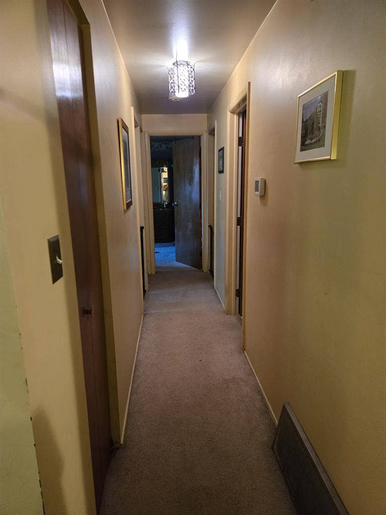 Spacious Room Quiet Neighborhood