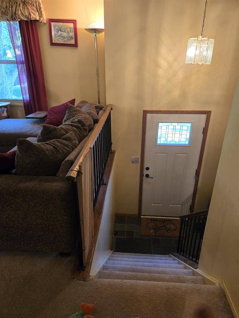 Spacious Room Quiet Neighborhood