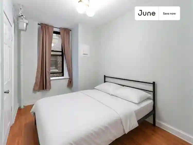 2 BR in New York City