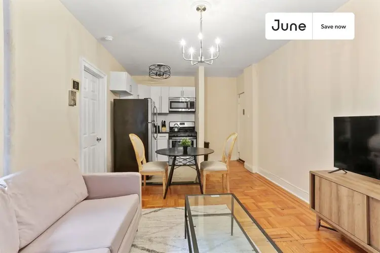2 BR in New York City