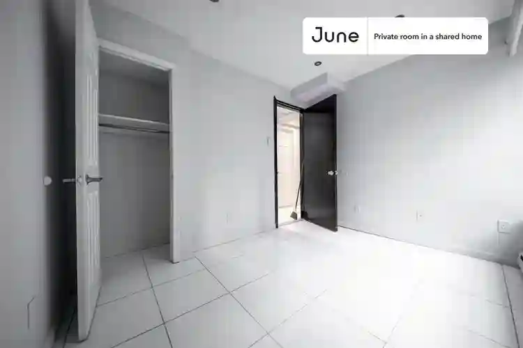 5 BR in New York City