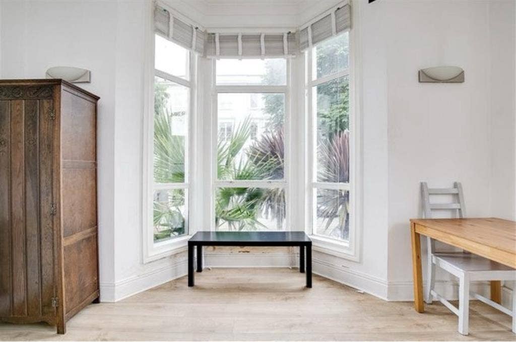 Single room in Earl's Court