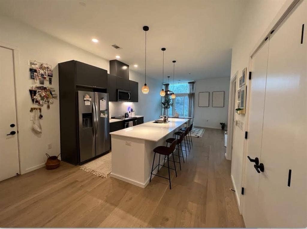 Room available in 3BR/2BA condo