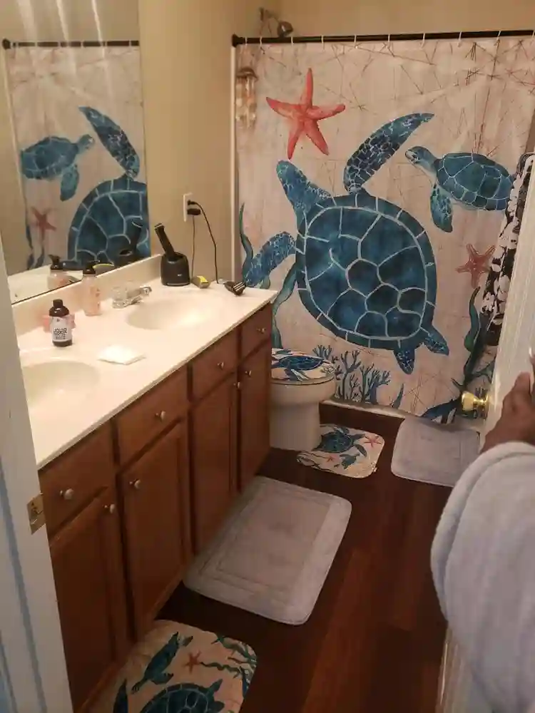 2-Br Suite in a 4-Br House w/Bathro