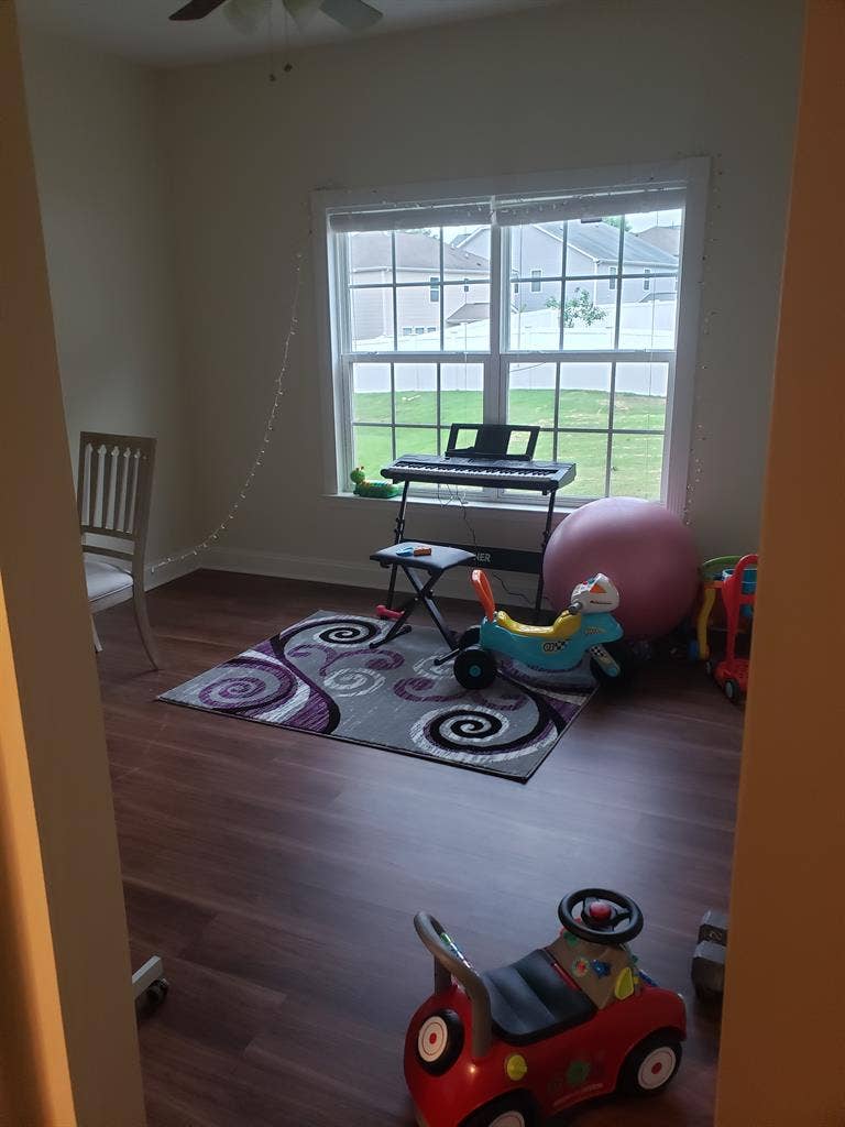 2-Br Suite in a 4-Br House w/Bathro