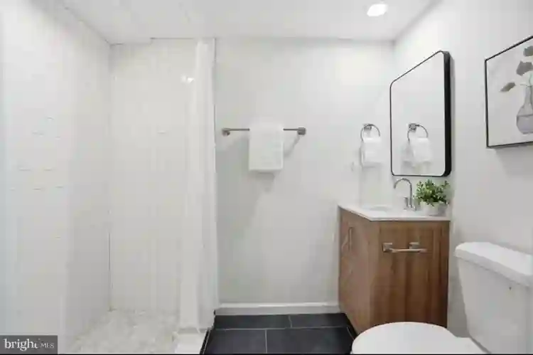 🏠2 Bed - 1 Bath Apartment