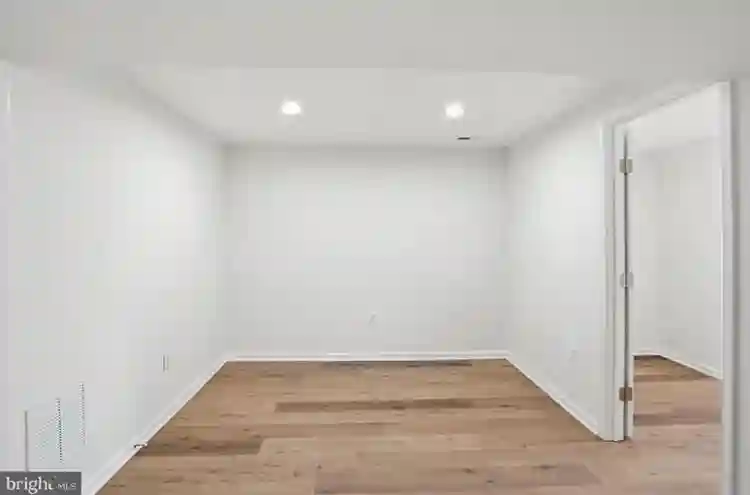 🏠2 Bed - 1 Bath Apartment