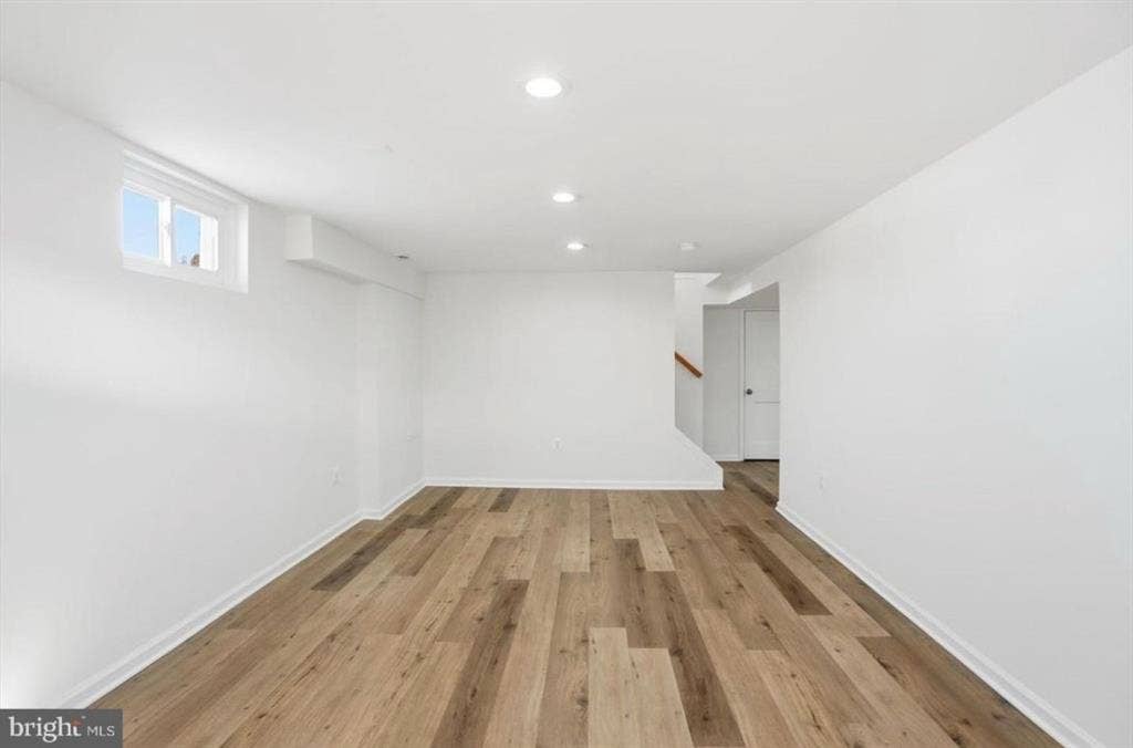 🏠2 Bed - 1 Bath Apartment