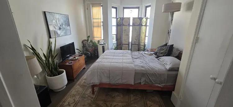 Short term rental in Greenpoint.
