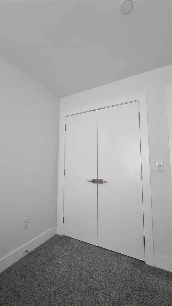 Private Room w a Full Private Bath