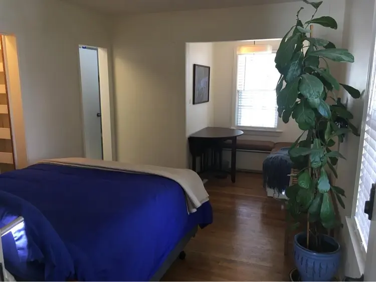 FurnishedBDRM PrivateBTHRM SharedHM