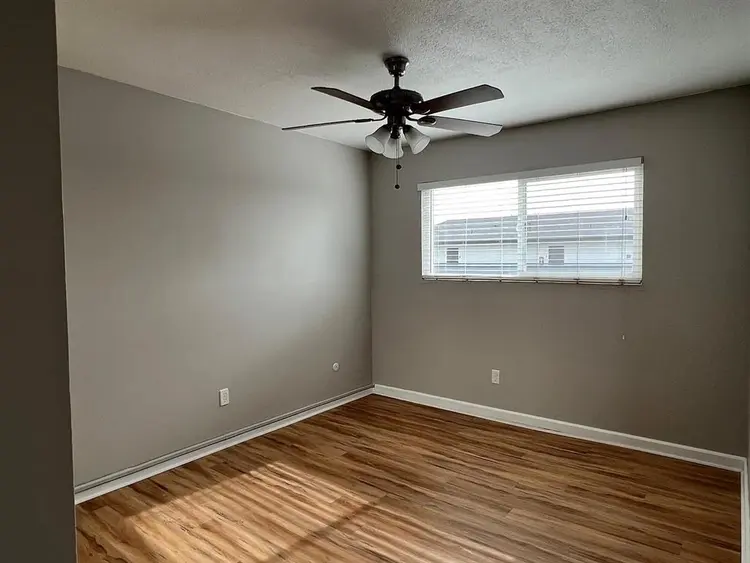 2br 2ba in North Park avail 10/1
