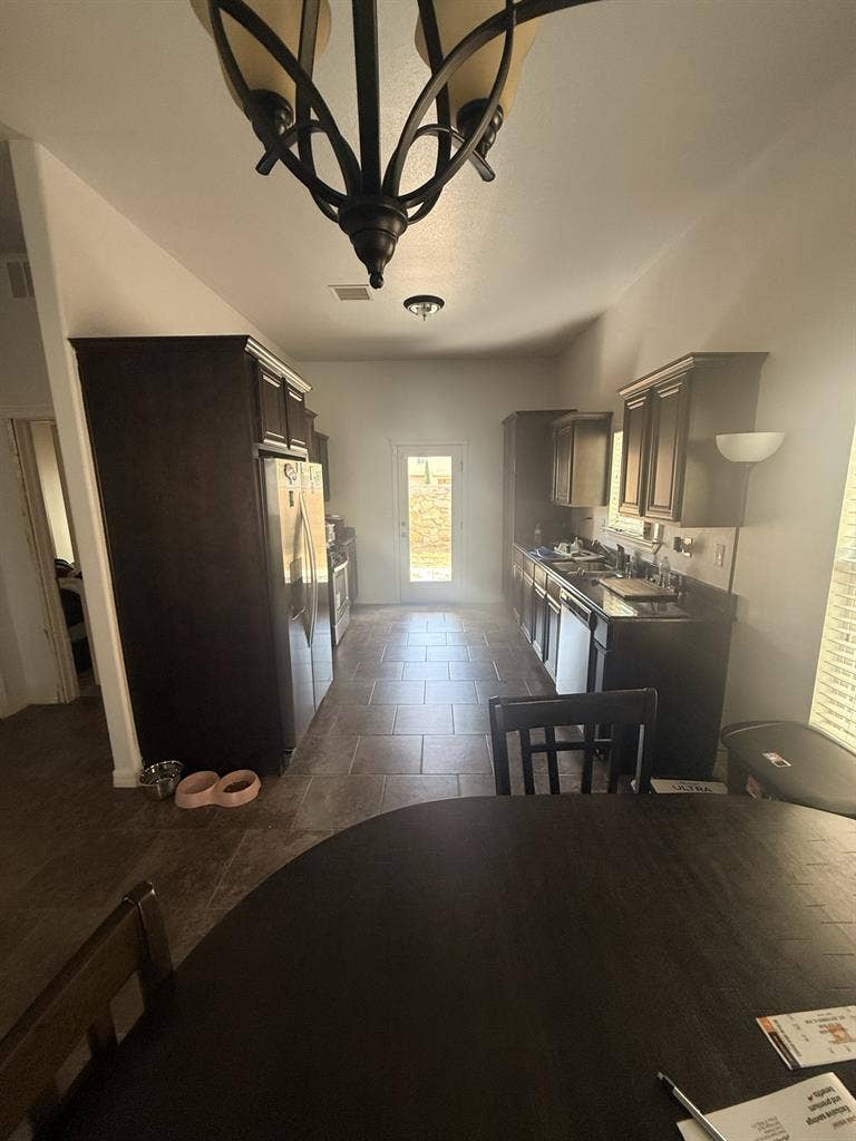 Looking for someone to move in asap