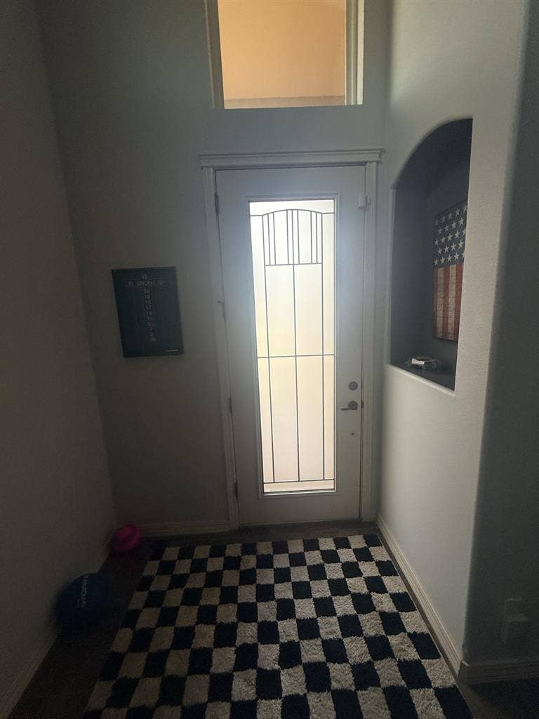 Looking for someone to move in asap