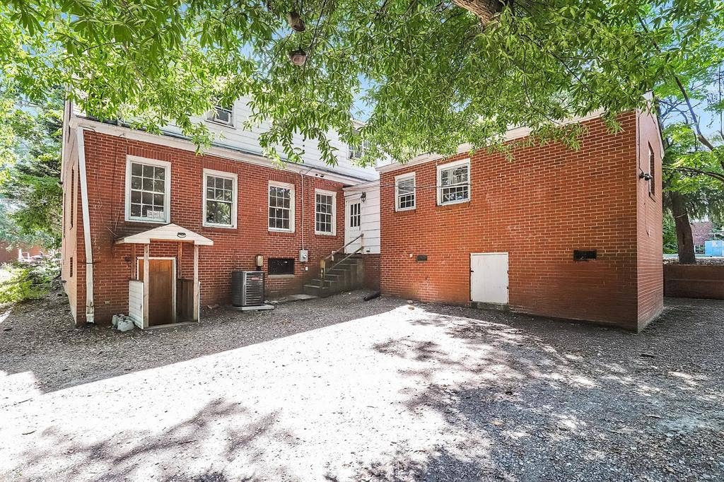 5 BR in Greensboro