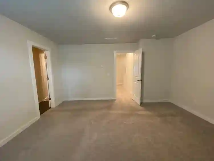 3 BR in Charlotte