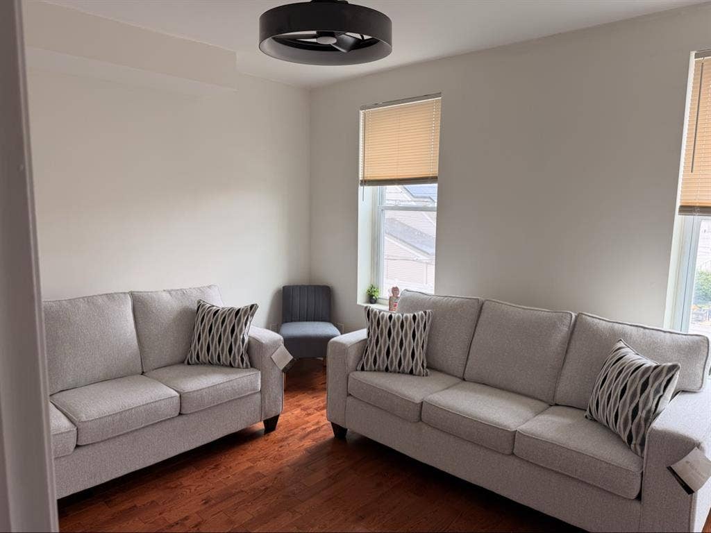 Co-Living Studios flat rate $1300