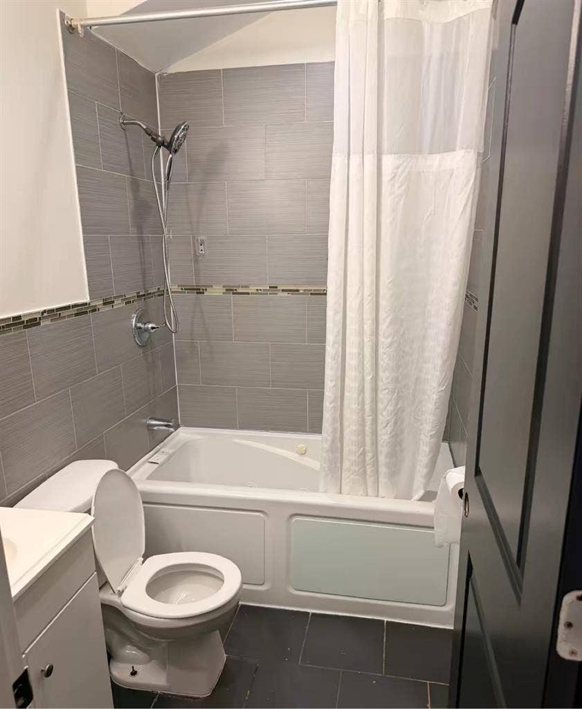 Co-Living Studios flat rate $1300