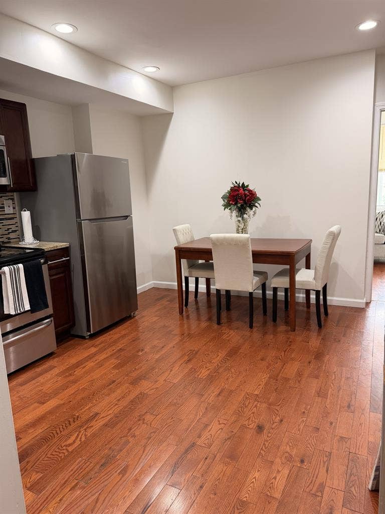 Co-Living Studios flat rate $1300