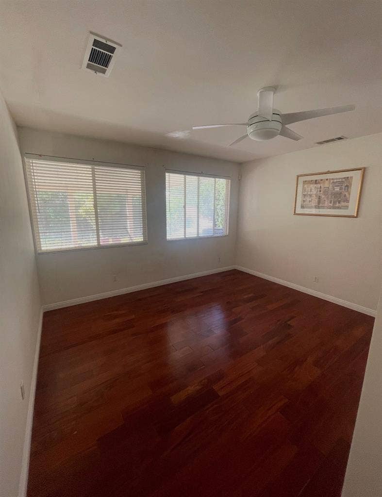Room for rent in Eastvale