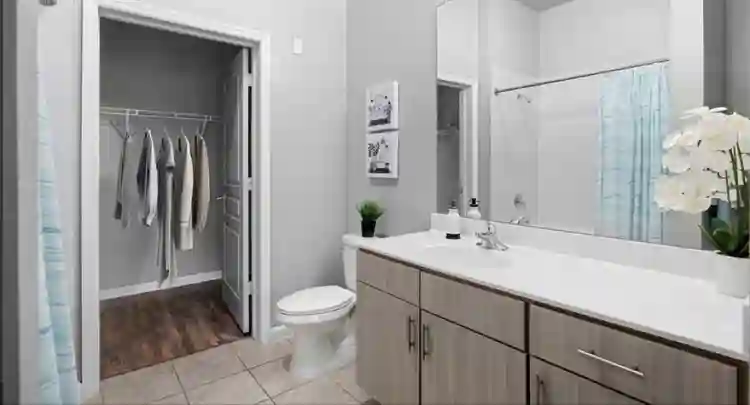 Private bedroom available