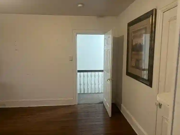 Looking for roommate ASAP