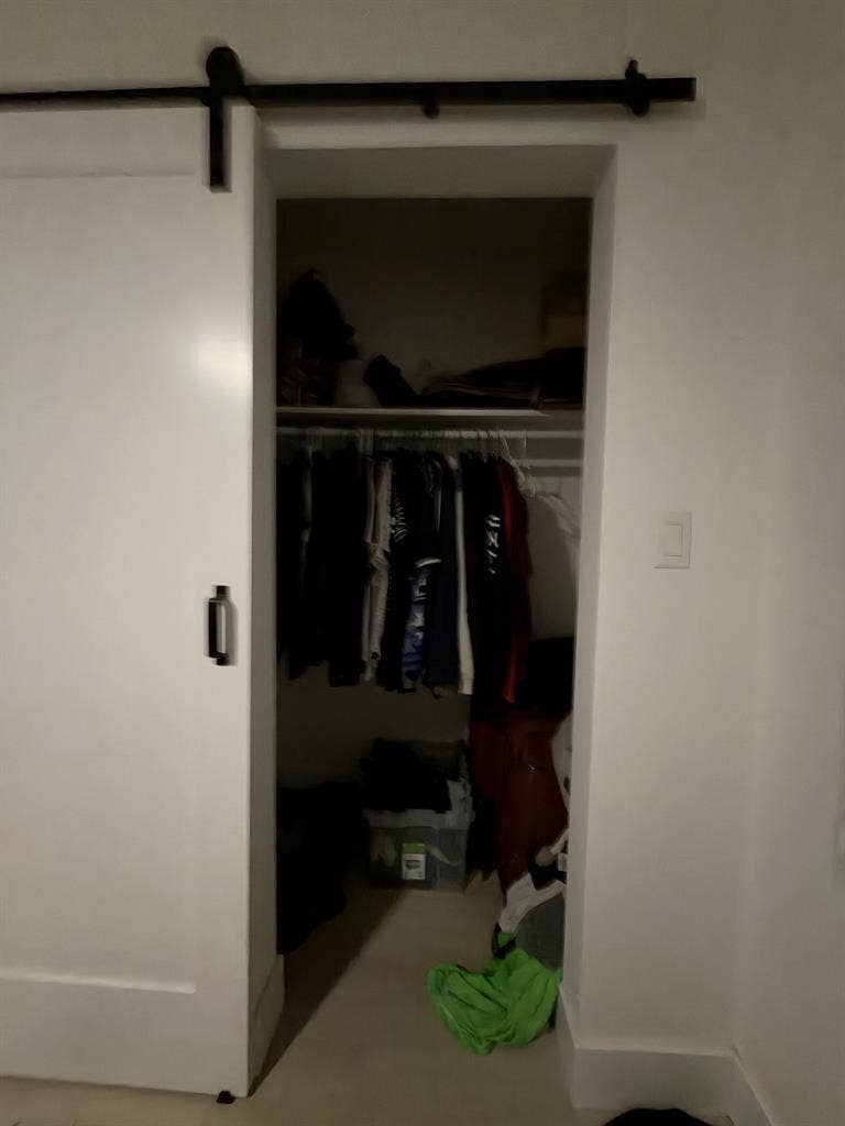 Room for rent