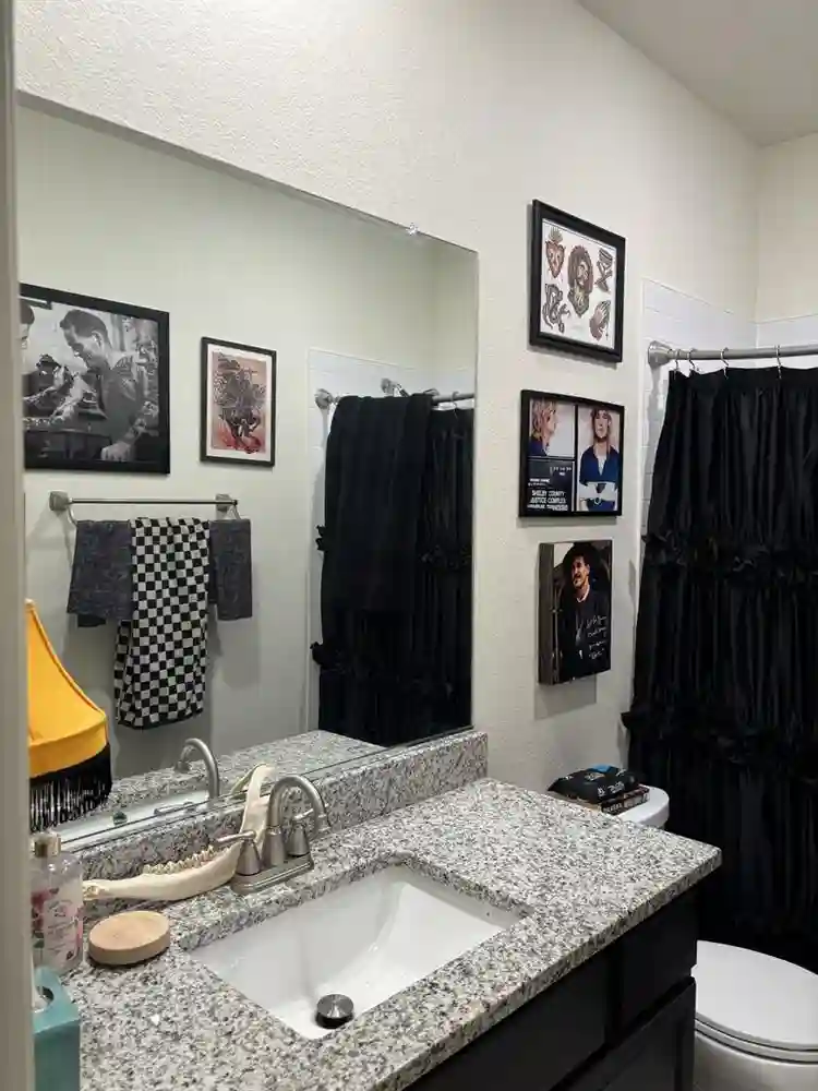 Two bedrooms for rent!