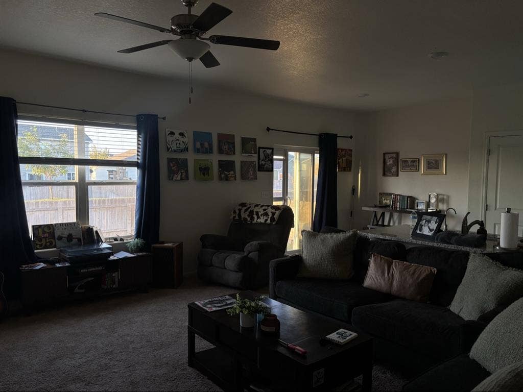 Two bedrooms for rent!