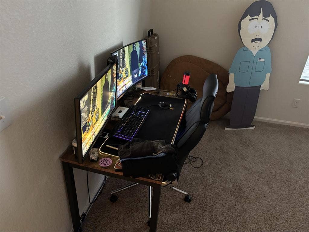 Two bedrooms for rent!