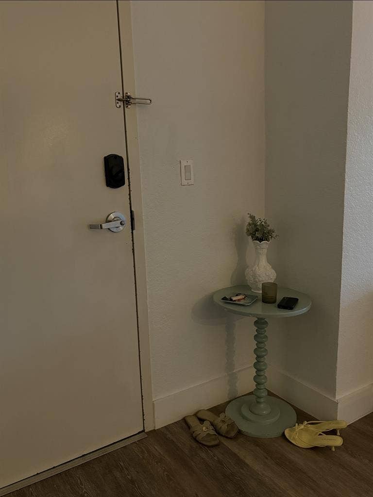 🌊Beautiful Waterfront Unit🌊
