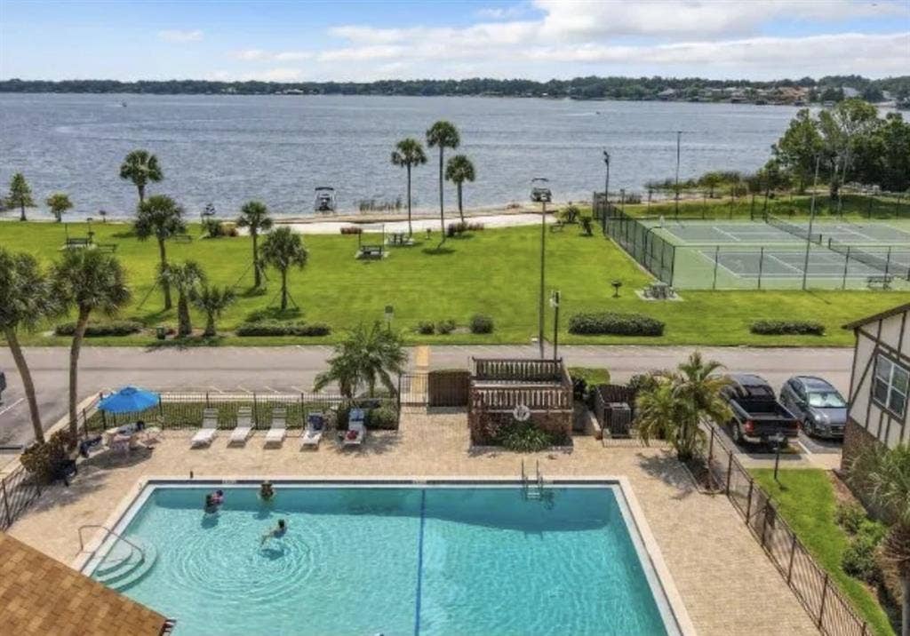 Master Bedroom for Rent