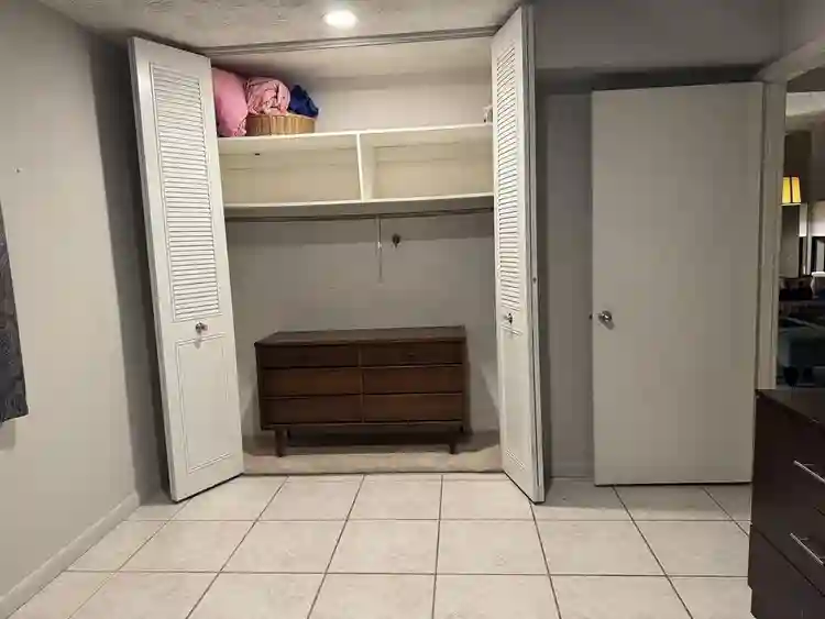 Master Bedroom for Rent