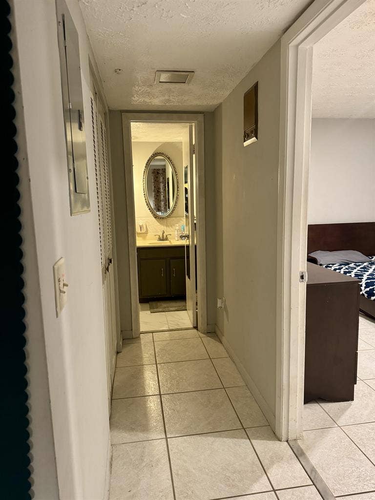 Master Bedroom for Rent