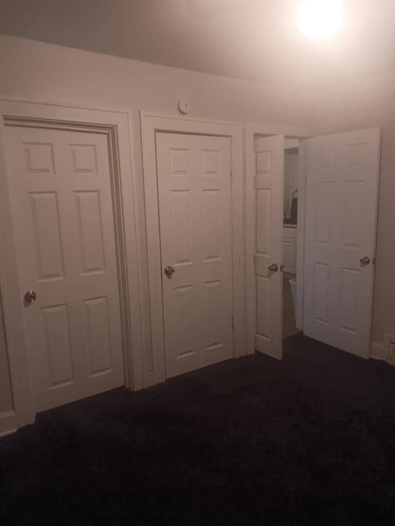 Room Available 3Br 1Ba House