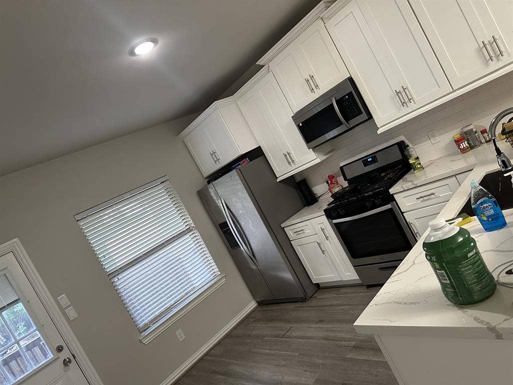 I have a room for rent